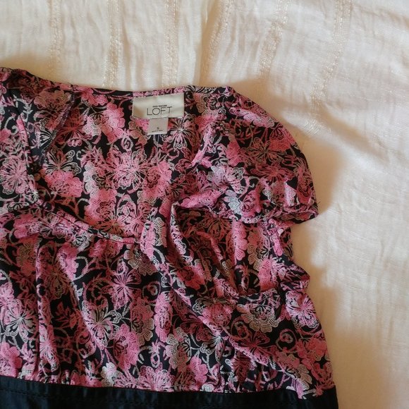 3/$15 LOFT | Spring Pink and Black Blouse - Picture 5 of 7